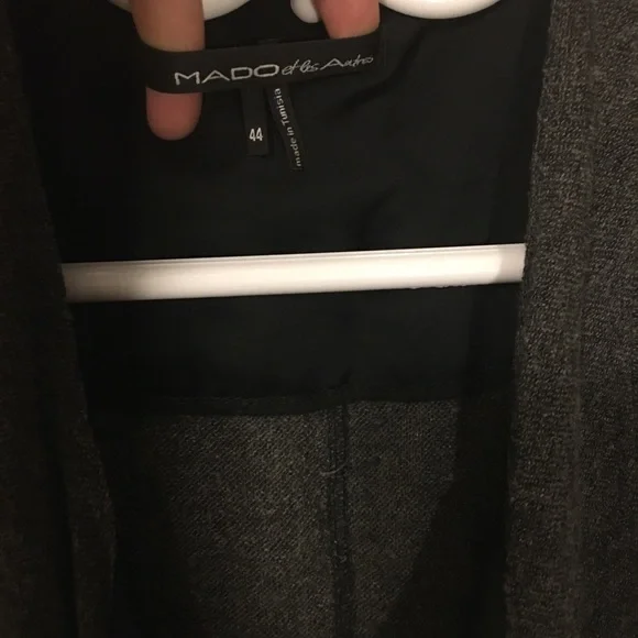 Beautiful wool blend vest - Picture 2 of 6